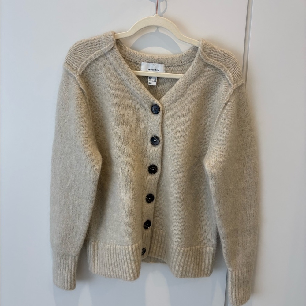H&M Edition Mohair Blend Cardigan Beige XS 🤍🤍 - Picture 5 of 12